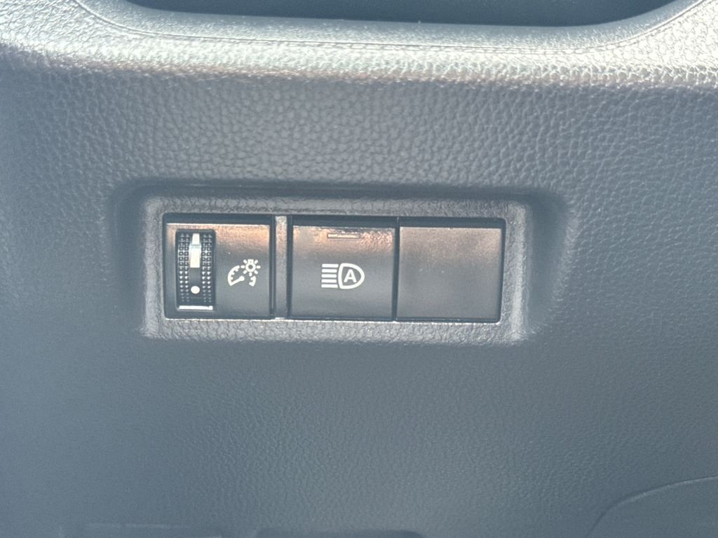Certified Used 2025 Silver Toyota XLE image 32
