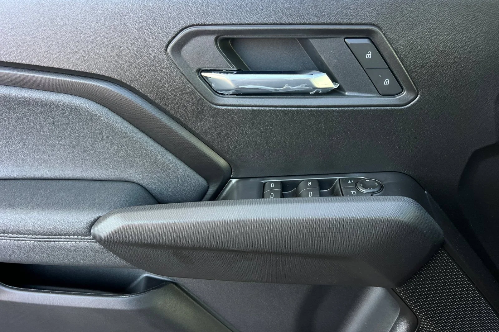 2026 GMC Canyon Elevation - Photo 8