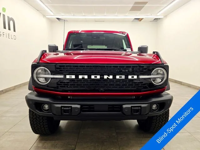 New 2026 Ruby Red Metallic Tinted Clearcoat Ford Badlands® image 7