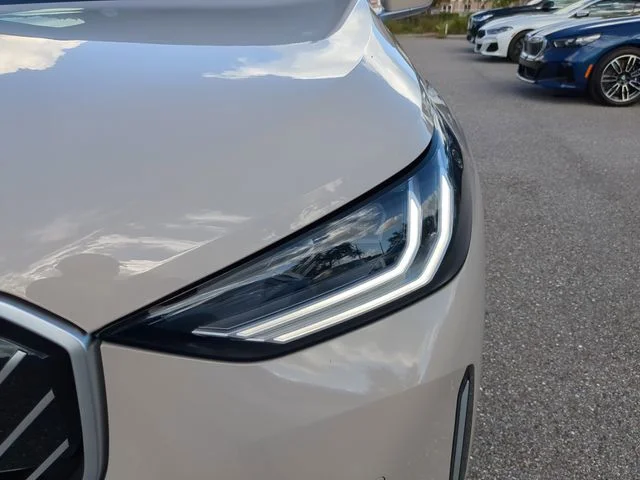 New 2026 Dune Grey Metallic BMW 30 xDrive image 9