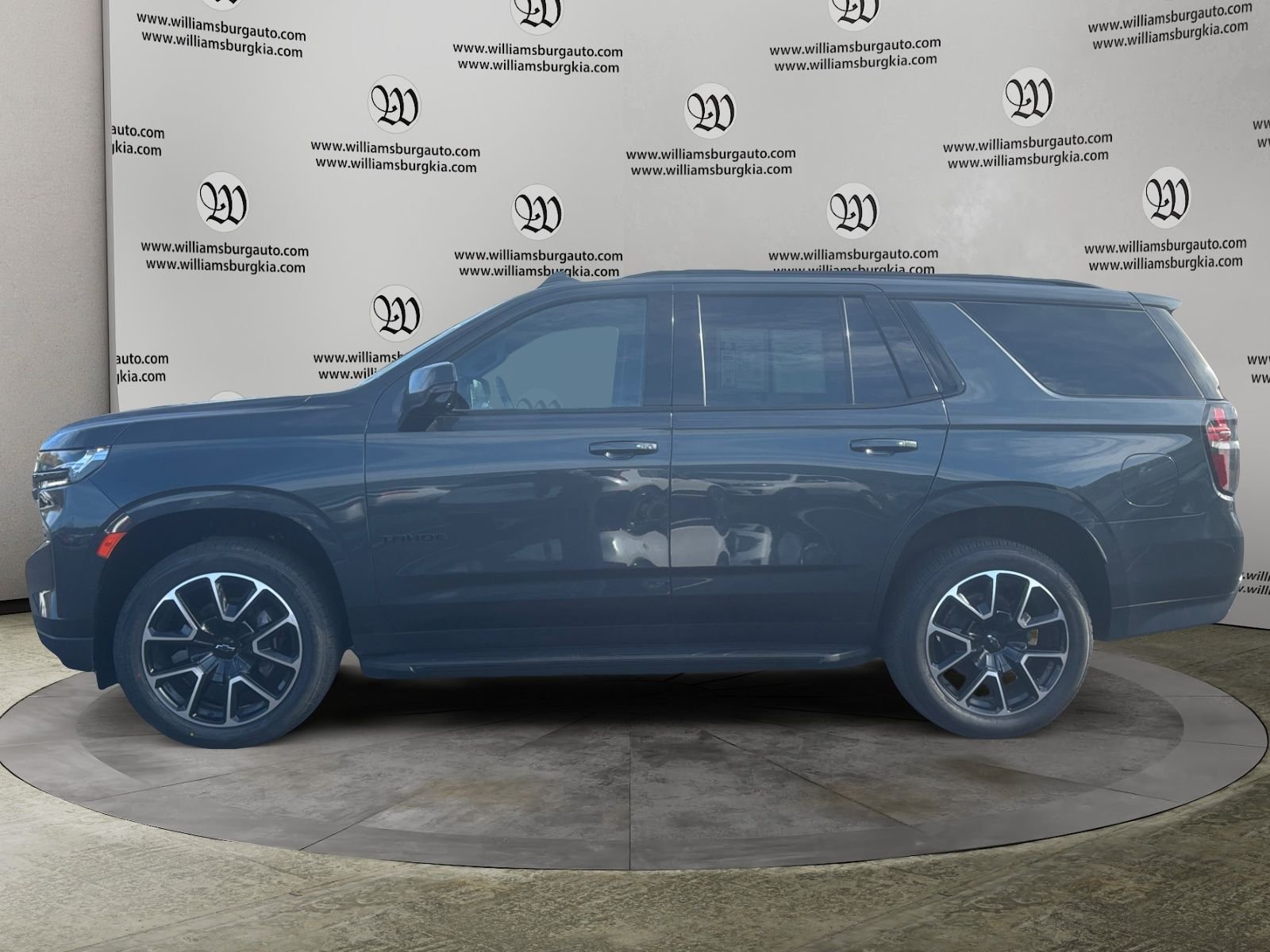 Used 2022 Gray Chevrolet RST image 2