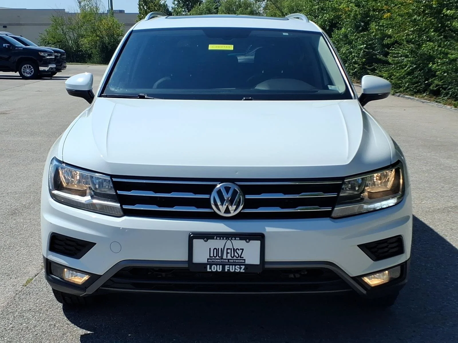 Used 2018 Pure White Volkswagen SEL image 33