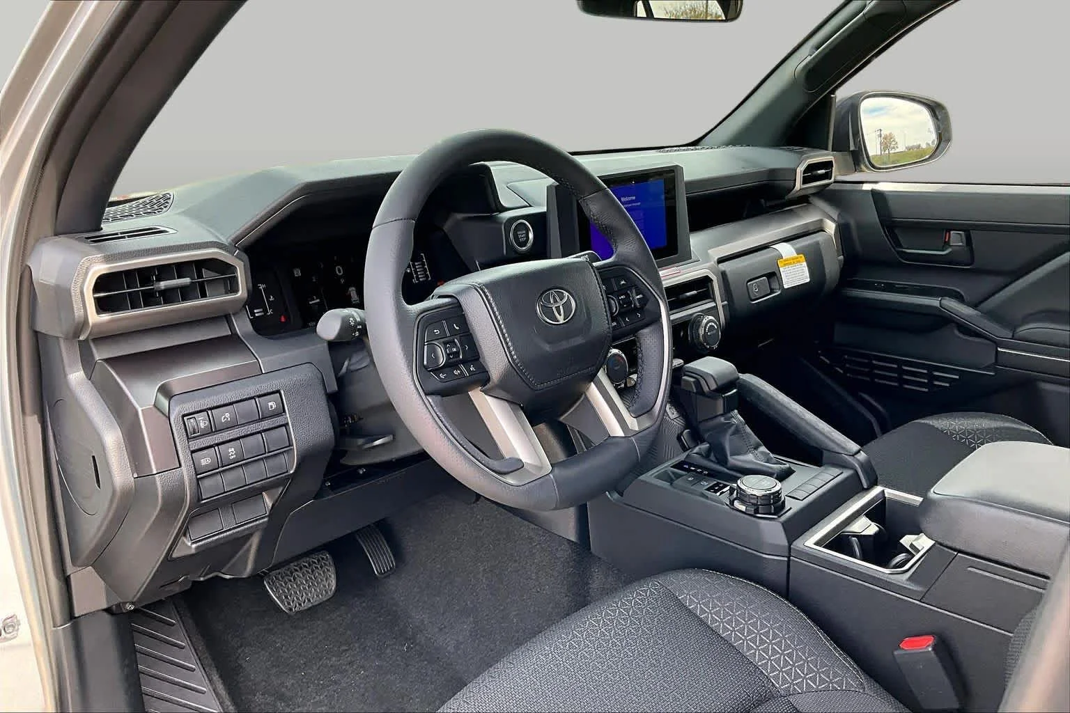 New 2026 Cutting Edge Toyota SR5 image 8