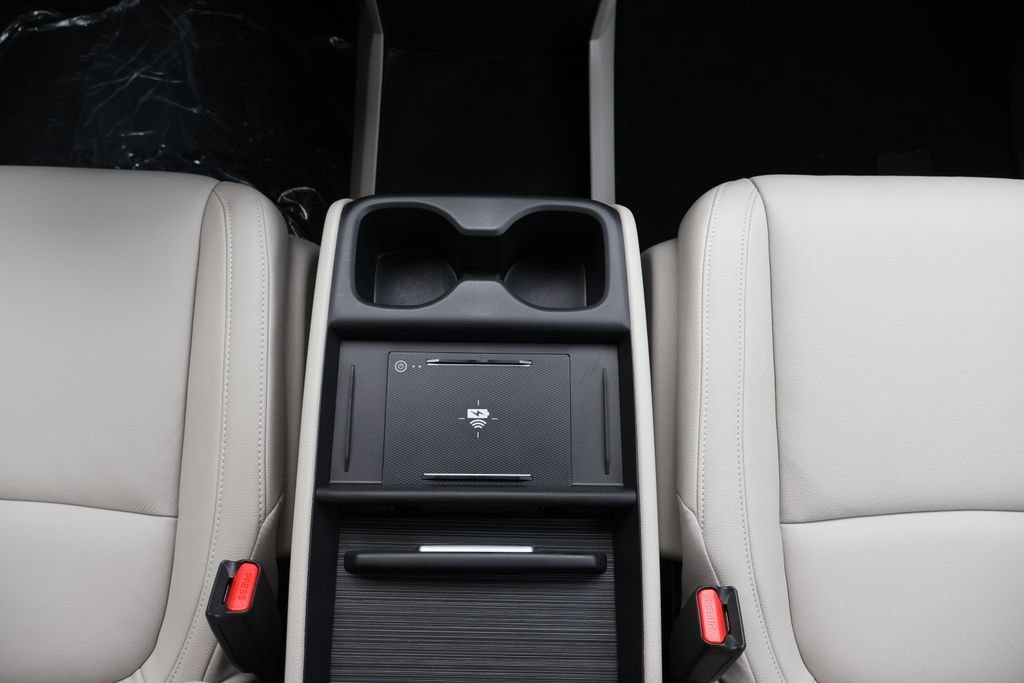 New 2026 Platinum White Pearl Honda EX-L image 15