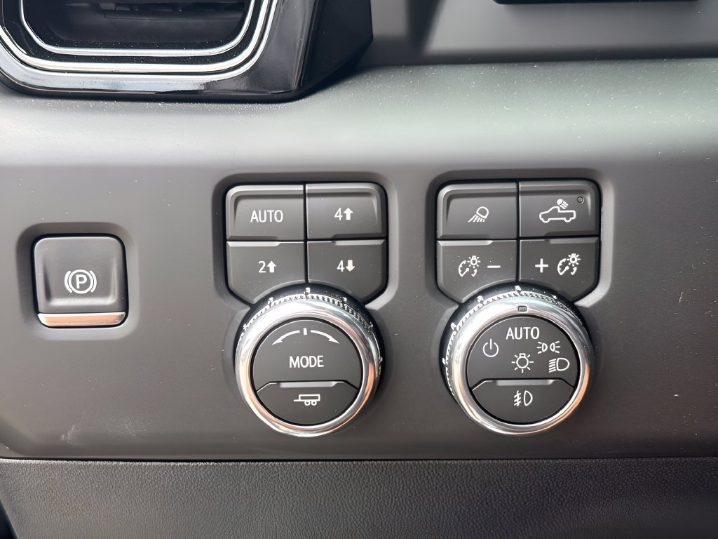 2026 GMC Sierra 2500HD AT4 - Photo 19