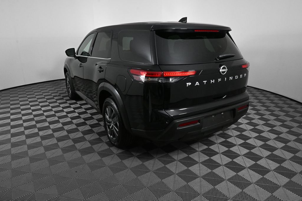 Used 2022 Black Nissan S image 4