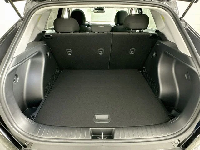 New 2027 Hyundai KONA SEL Sport