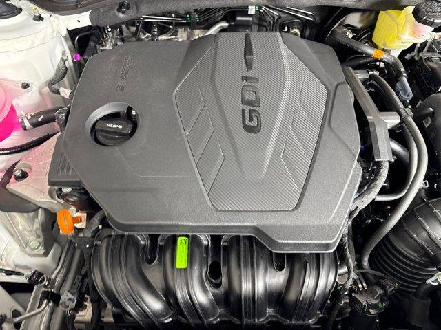 New 2026 White Hyundai SEL AWD image 15