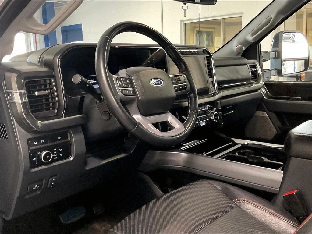 Used 2023 White Ford Lariat image 8