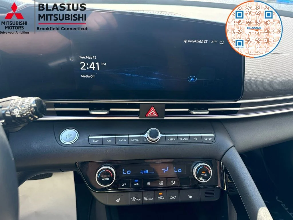 Used 2024 Blue Hyundai SEL image 30