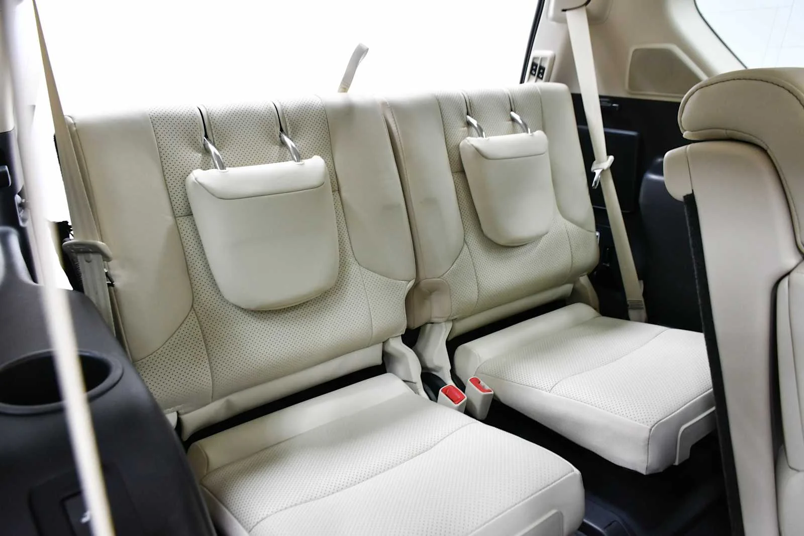 Used 2023 Eminent White Pearl Lexus Luxury image 26