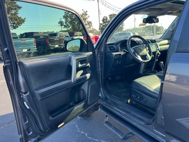 Used 2022 Gray Toyota SR5 Premium image 4
