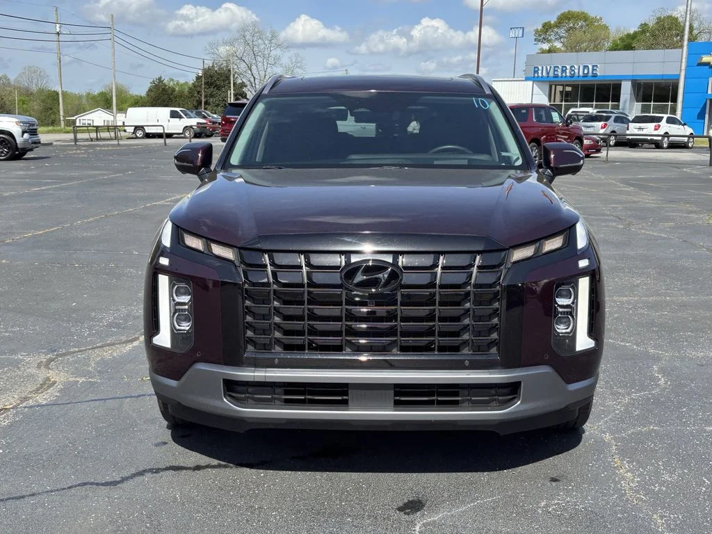 Used 2023 Red Hyundai Limited image 5