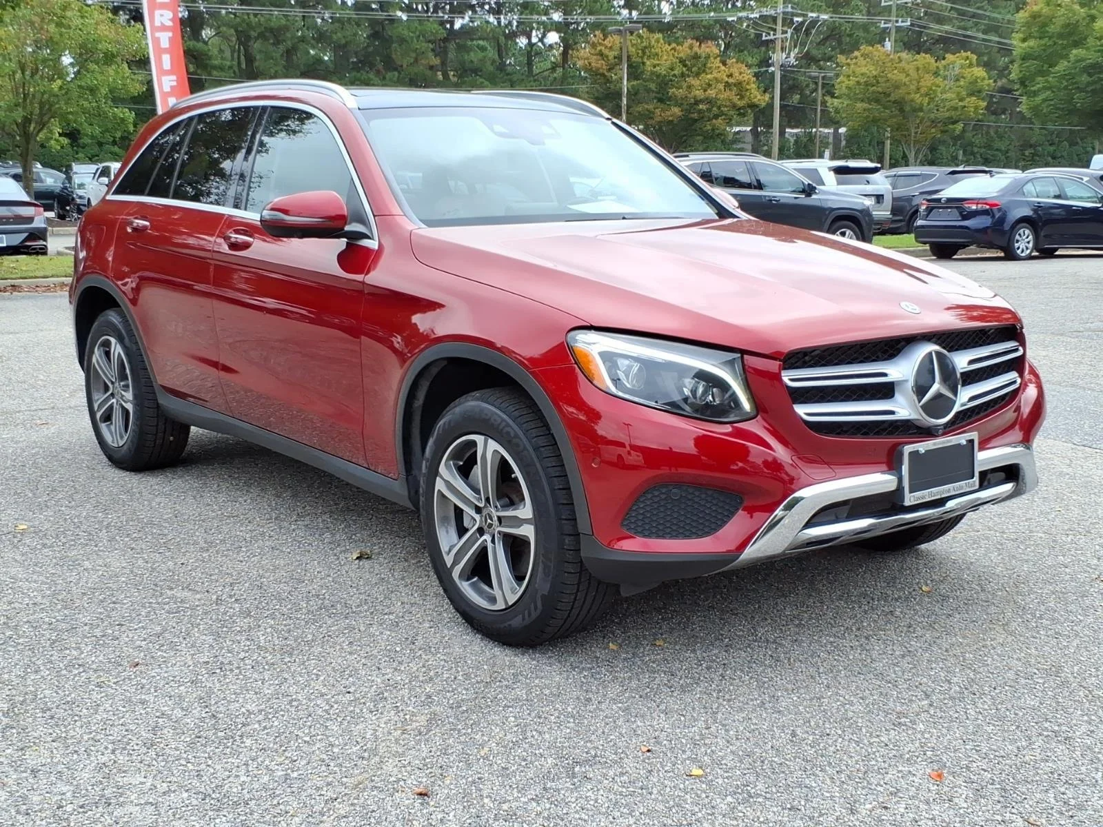 Used 2018 designo Cardinal Red Metallic Mercedes-Benz GLC 300 image 5