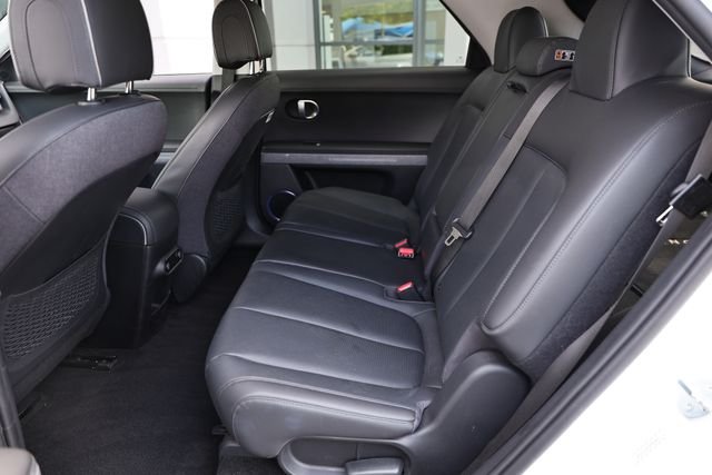 Used 2023 Atlas White Hyundai SEL image 24