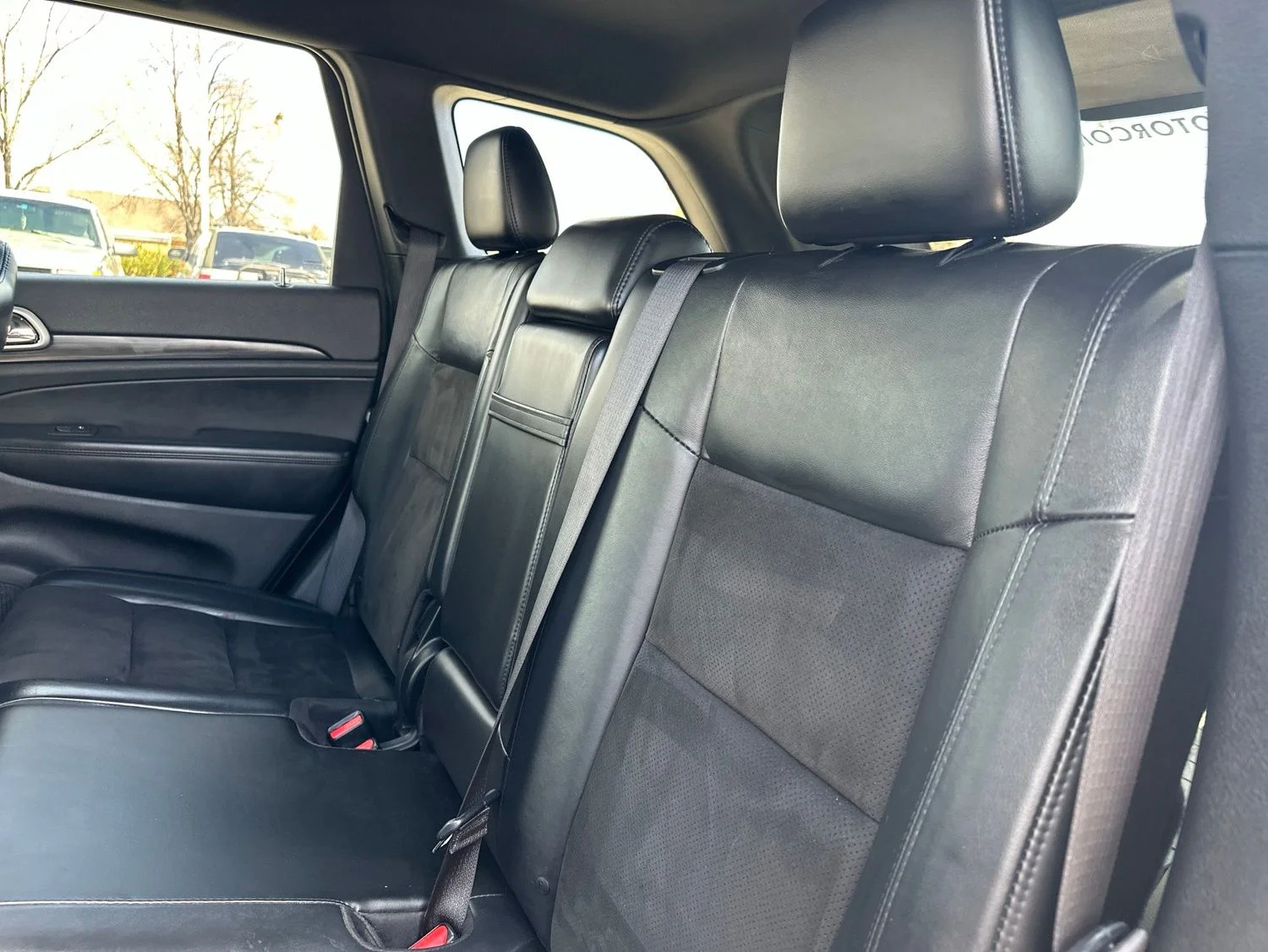 Used 2020 Red Jeep Altitude image 20