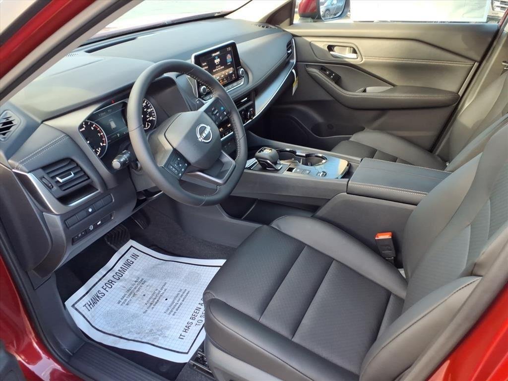 New 2026 Scarlet Ember Tintcoat Nissan SV image 9
