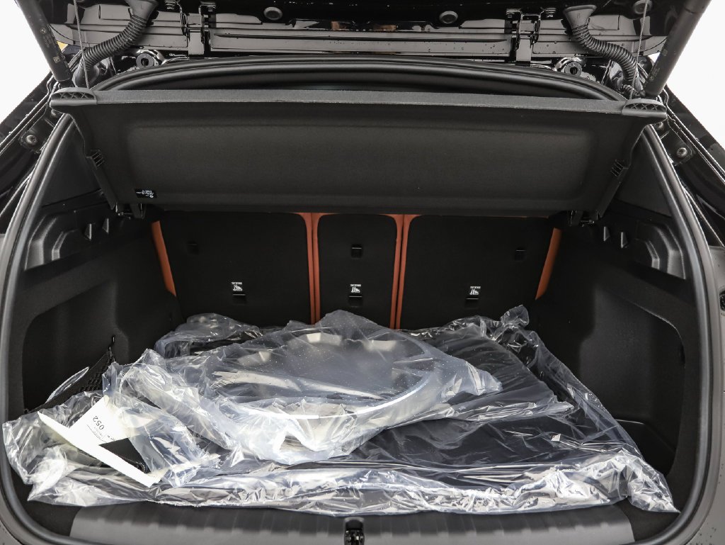 New 2027 Jet Black BMW xDrive28i image 24