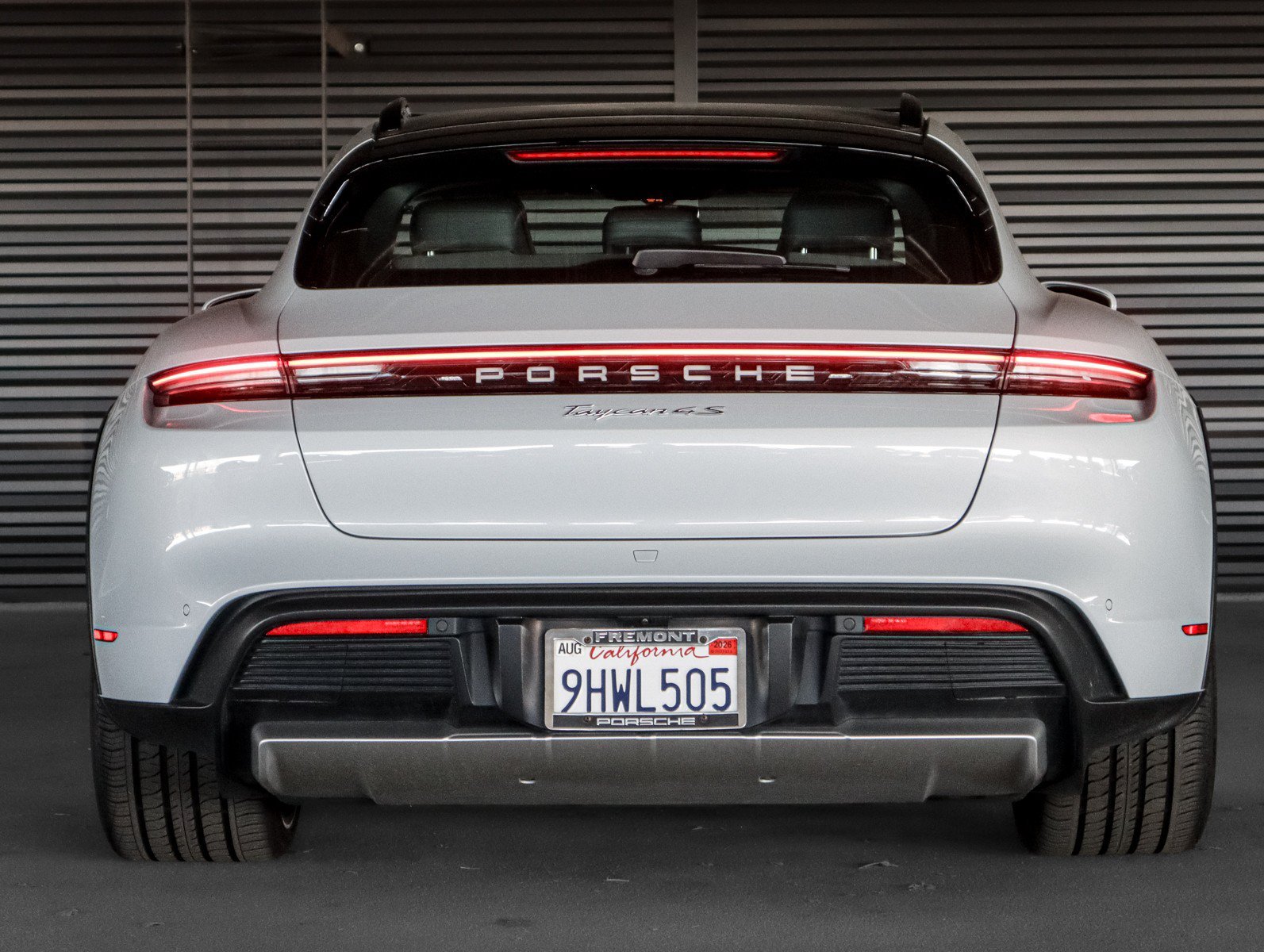 Certified Used 2023 Ice Grey Metallic Porsche 4S image 9