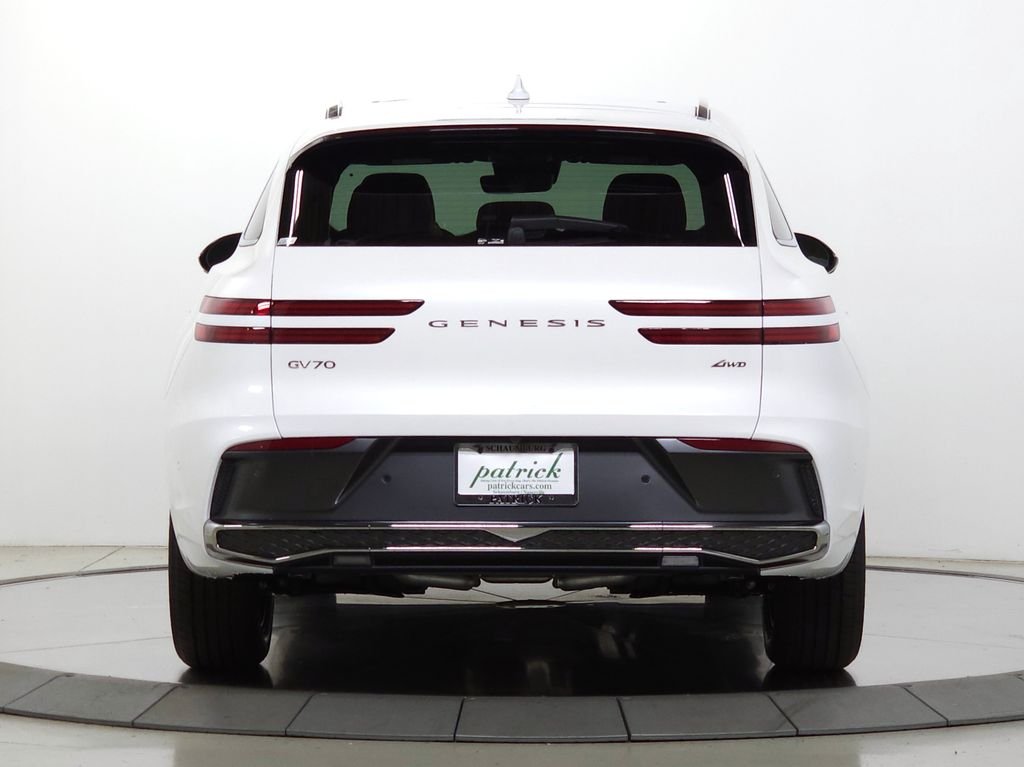 New 2026 White Genesis 2.5T ADVANCED image 6