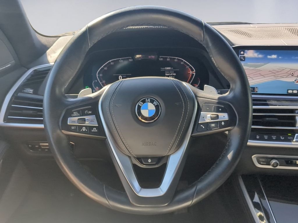 Used 2021 Blue BMW xDrive40i image 15