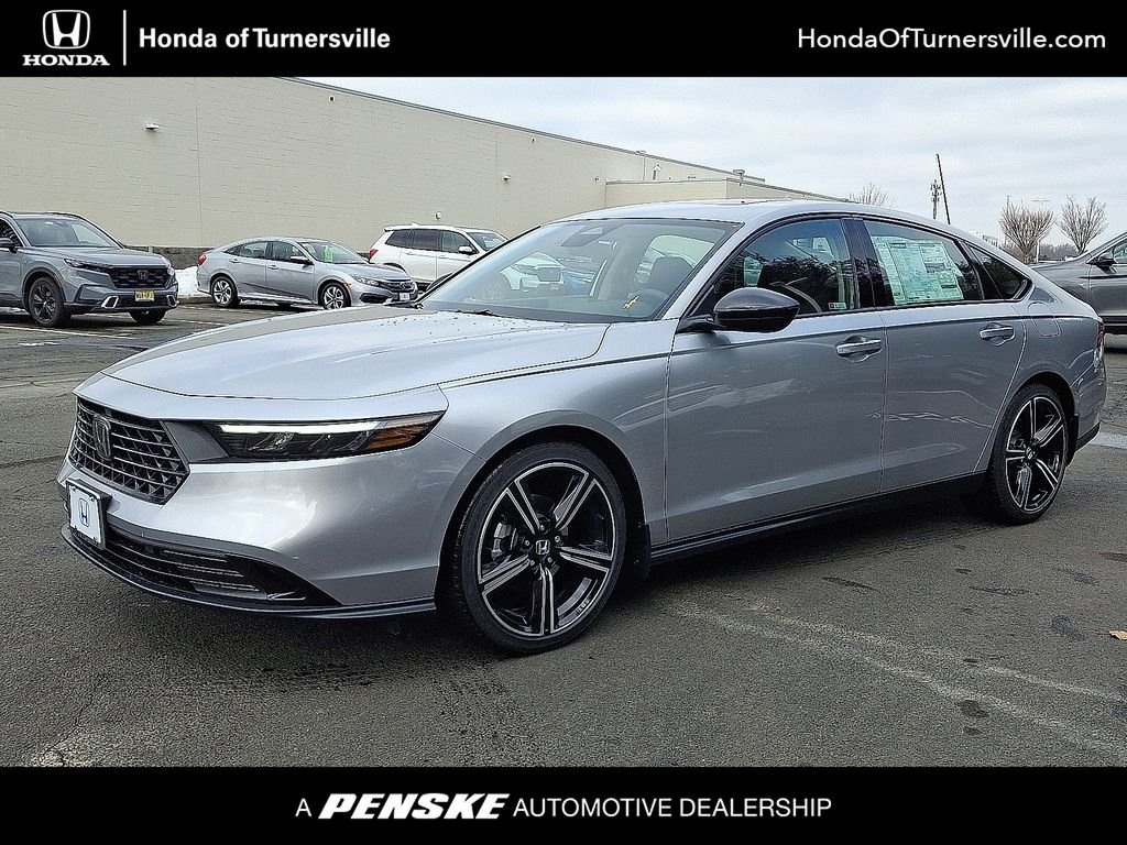 New 2026 Solar Silver Metallic Honda SE image 1