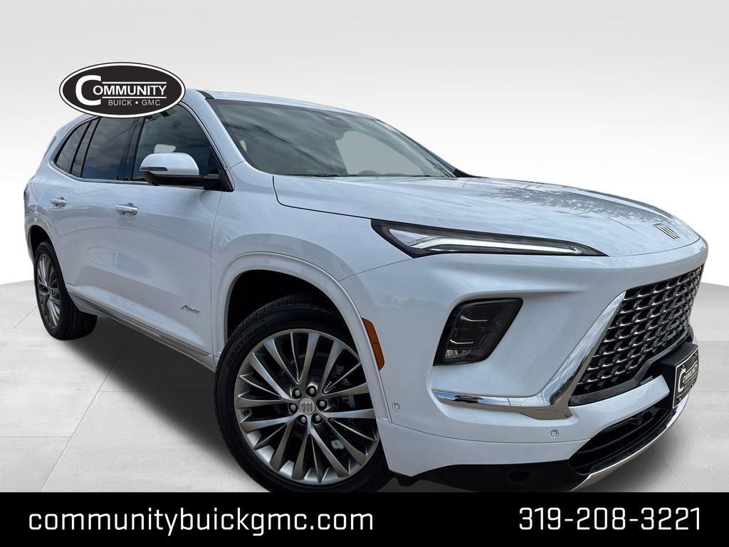 2026 Buick Enclave Avenir AWD's photo