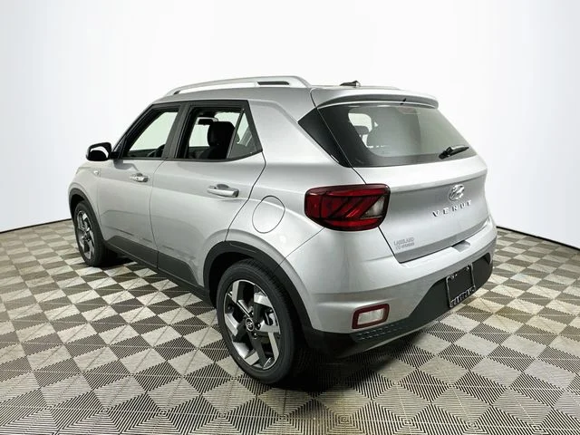 New 2026 Silver Hyundai SEL image 5