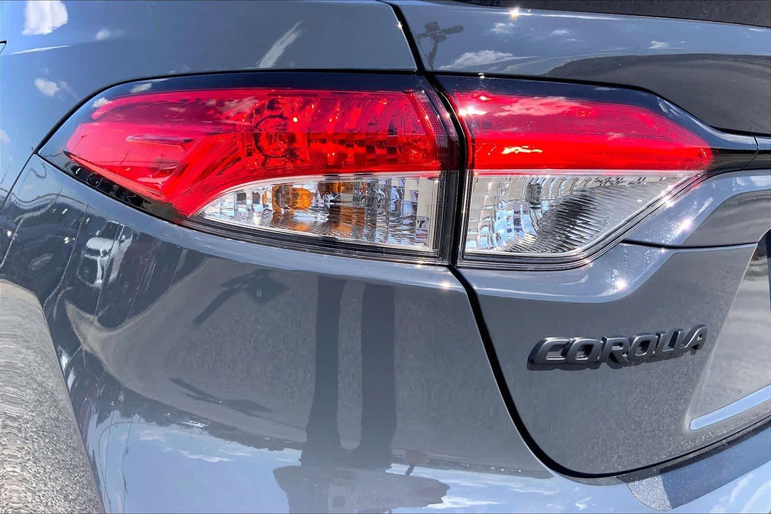 Used 2026 Underground Toyota SE image 28