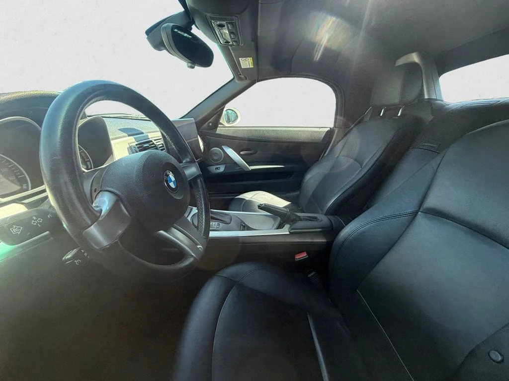 Used 2003 White BMW 2.5i image 7