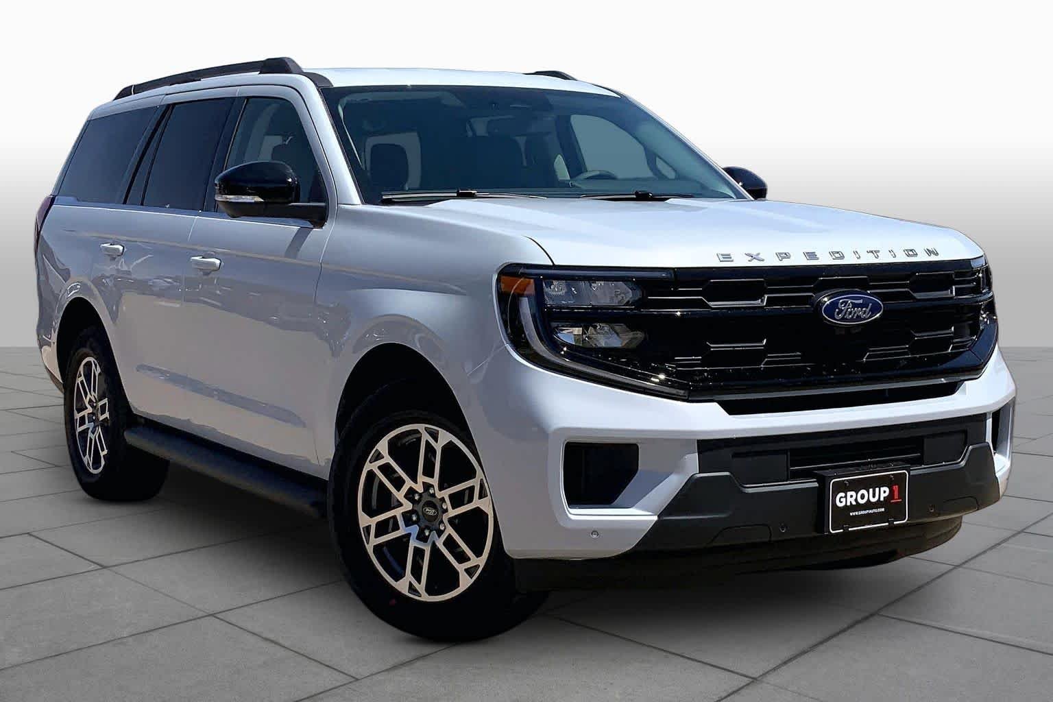 New 2026 Space Silver Metallic Ford Active image 2