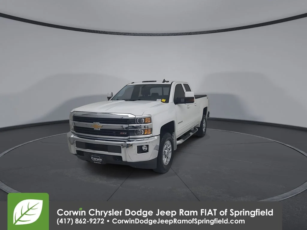 Used 2017 White Chevrolet LT image 6