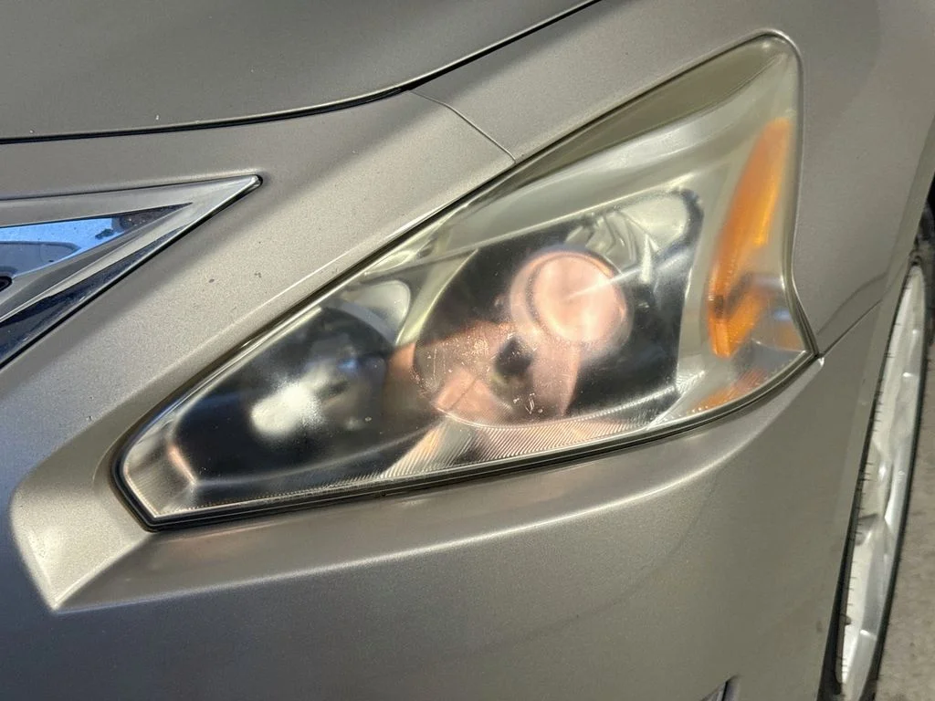 Used 2013 Beige Nissan 2.5 SV image 36