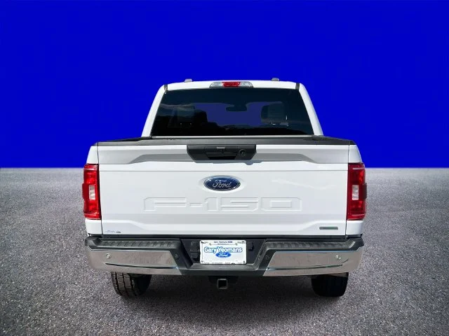 Used 2023 White Ford XLT image 4