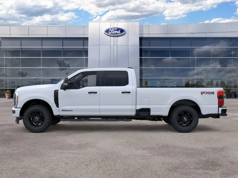 New 2026 Oxford White Ford XL image 37