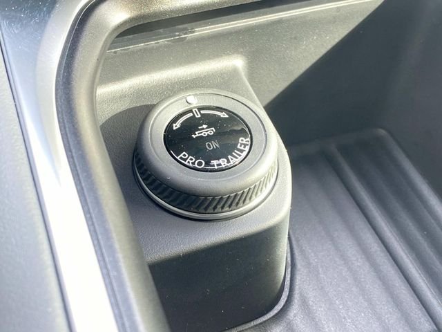 New 2026 Gray Ford Active image 25