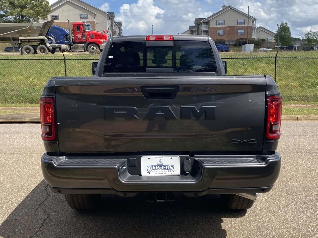 New 2026 Granite Crystal Metallic Clear-Coat Exterior Paint RAM Tradesman image 6