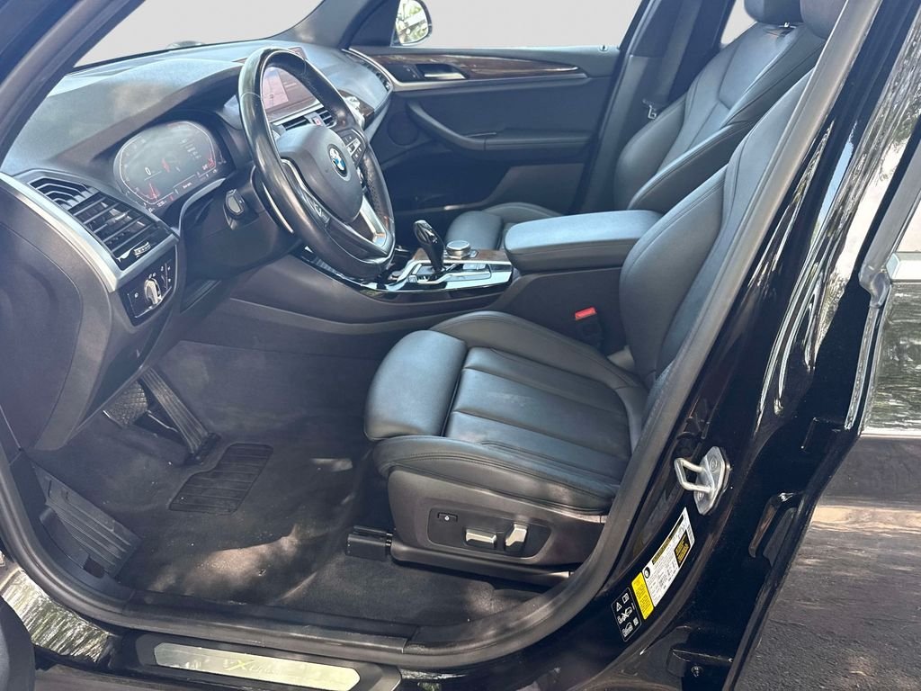 Used 2020 Black BMW xDrive30i image 19
