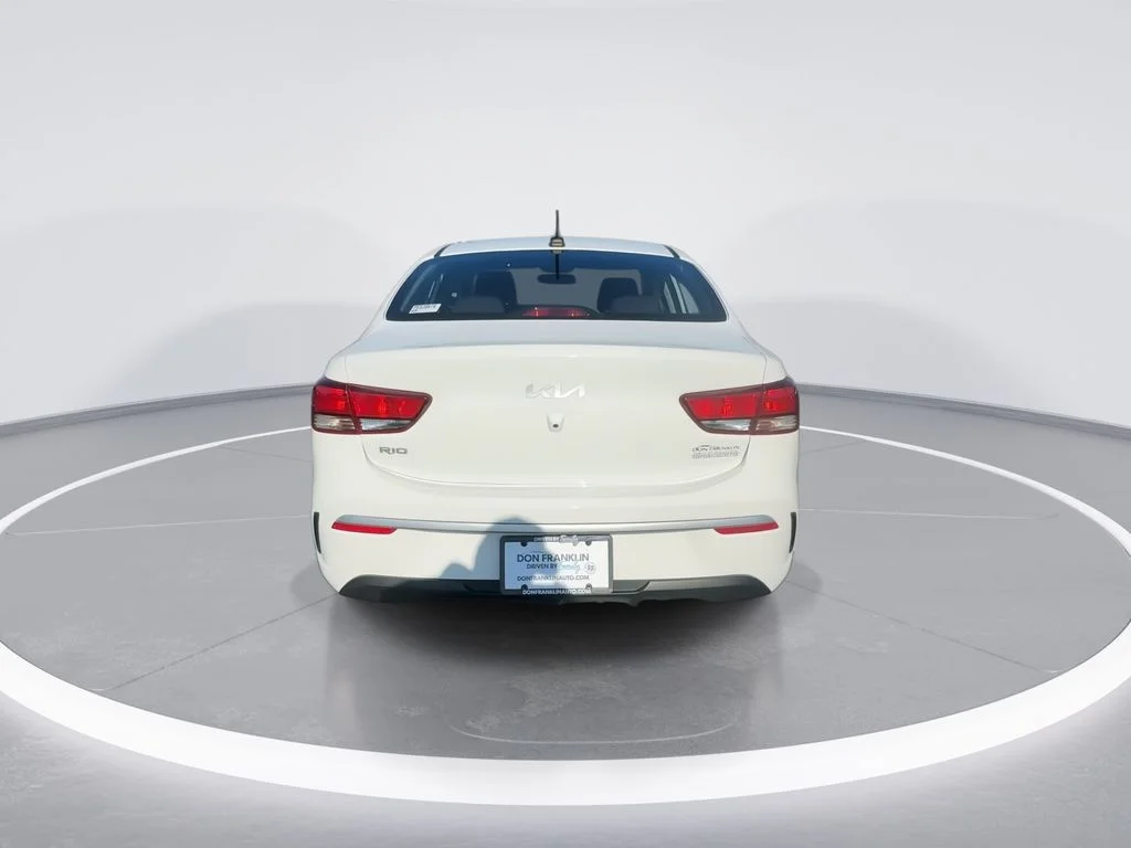 Used 2023 White Kia LX image 7