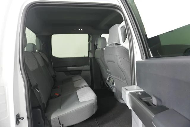 New 2026 Oxford White Ford F-350® XLT image 29