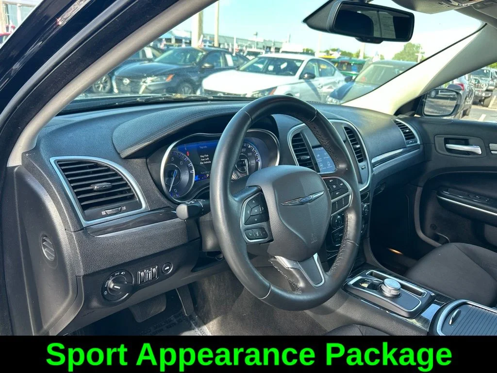 Used 2021 Black Chrysler Touring image 12