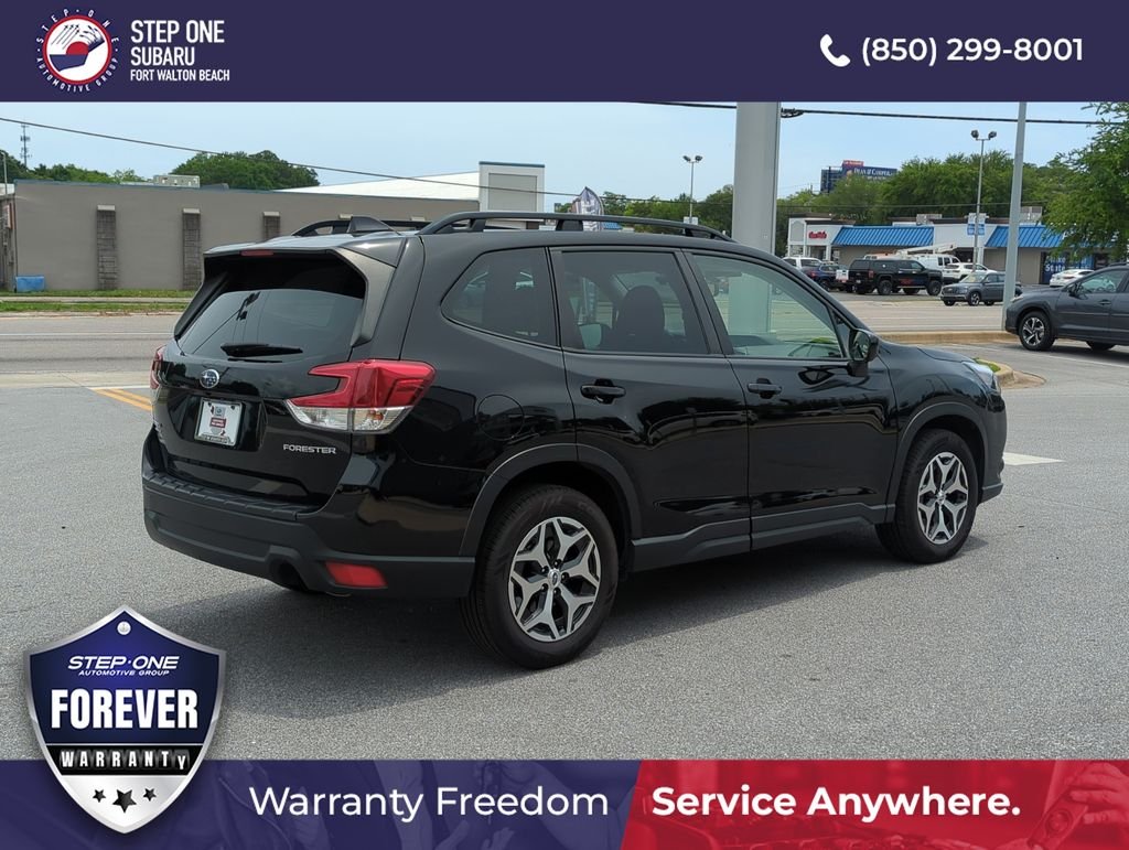 Used 2023 Black Subaru Premium image 7