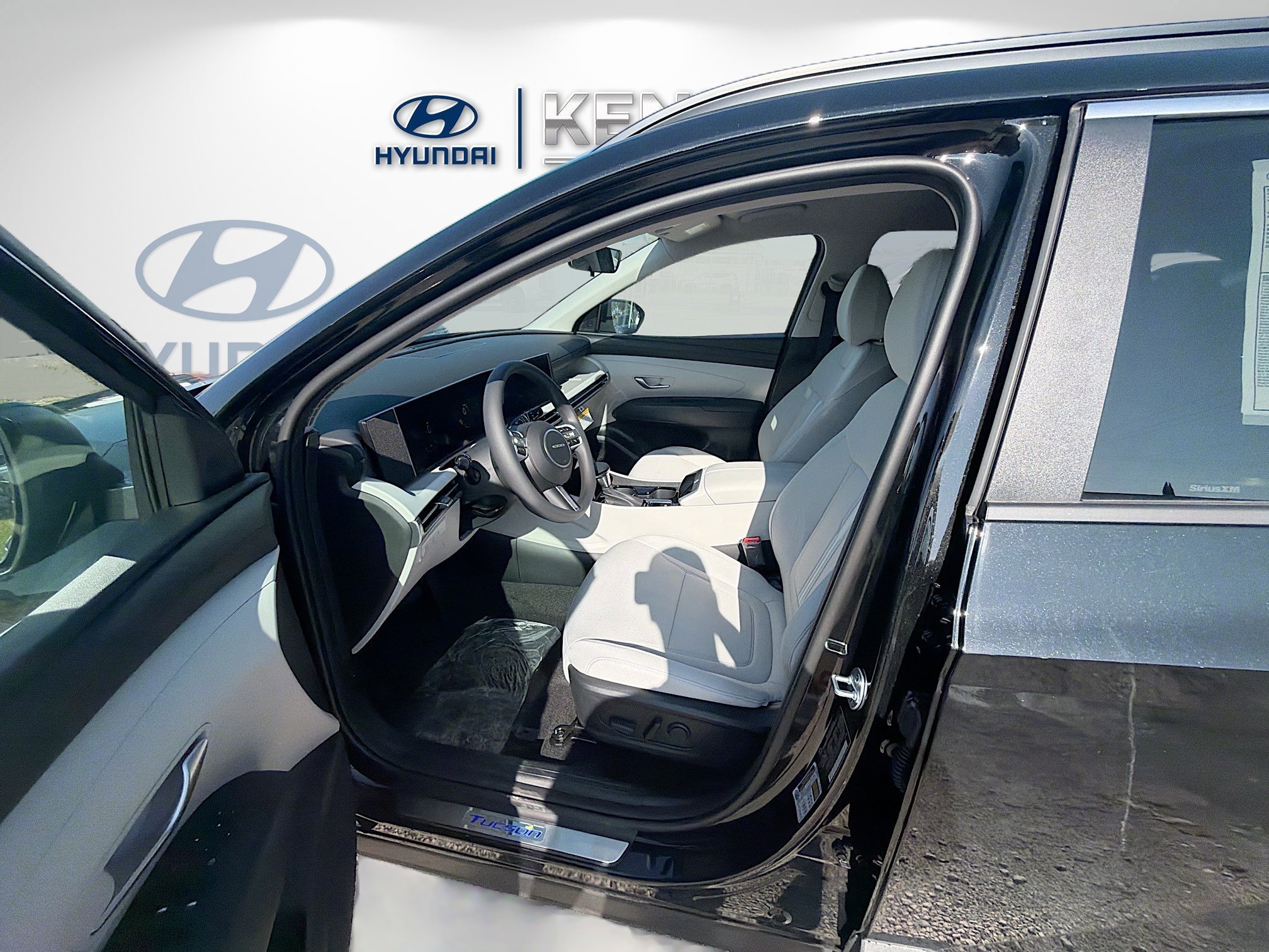 New 2026 Phantom Black Hyundai SEL FWD image 39