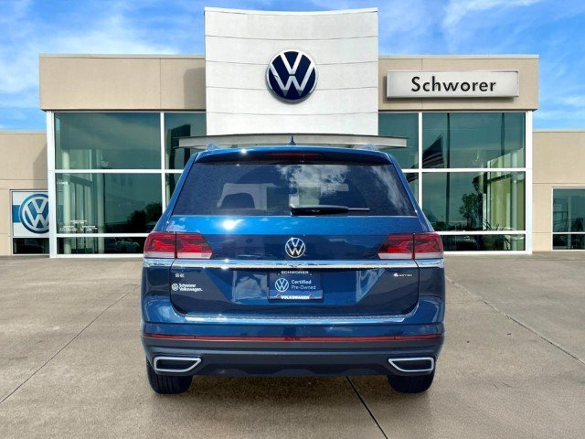 Certified Used 2023 Tourmaline Blue Metallic Volkswagen 2.0T SE image 7