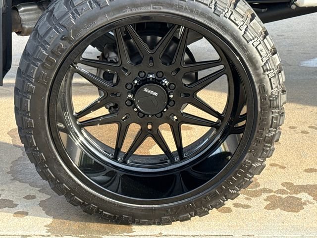 Used 2024 White Ford Platinum image 9