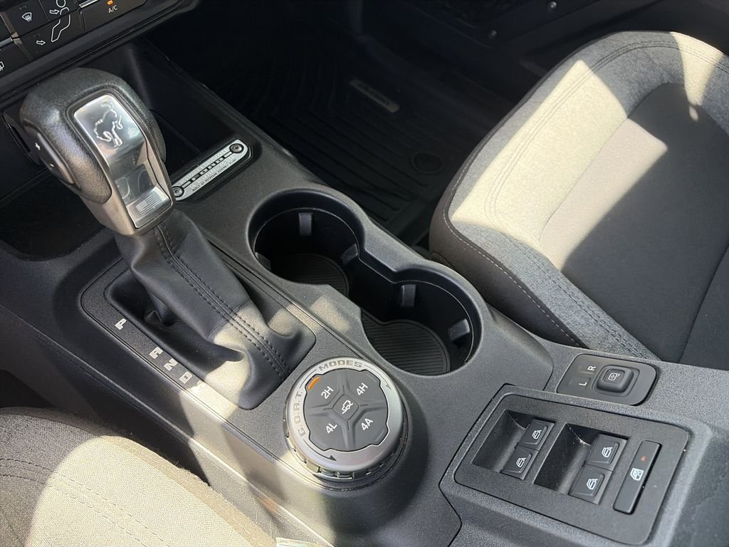 Used 2021 Blue Ford Base image 27