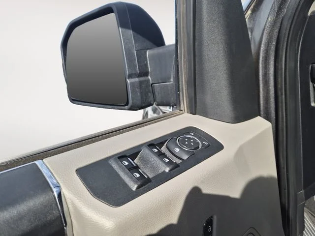 Used 2020 Gray Ford XLT image 10