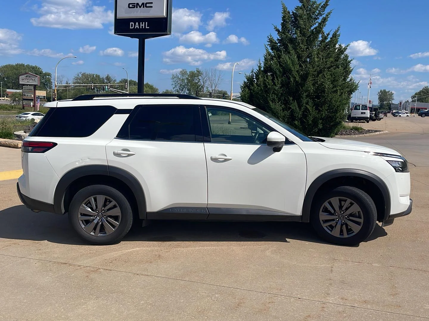 Used 2025 Nissan Pathfinder SV with VIN 5N1DR3BD0SC234435 for sale in Winona, Minnesota