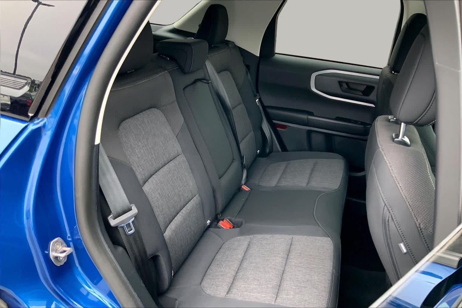 Used 2024 Atlas Blue Metallic Ford Big Bend image 18