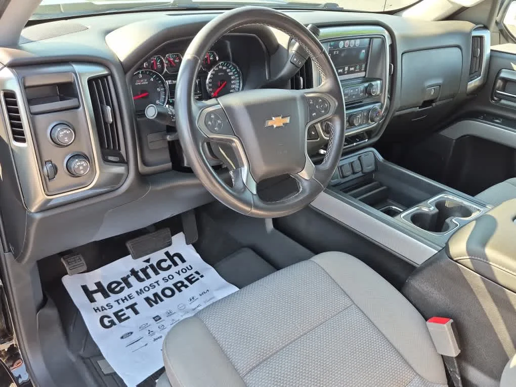 Used 2018 Black Chevrolet LT image 11